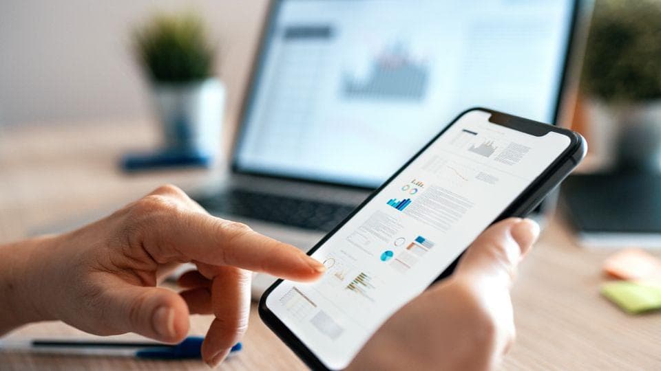 Mobile App Feature List Example: The Ultimate Features that Will Add the Most Value to Your Users